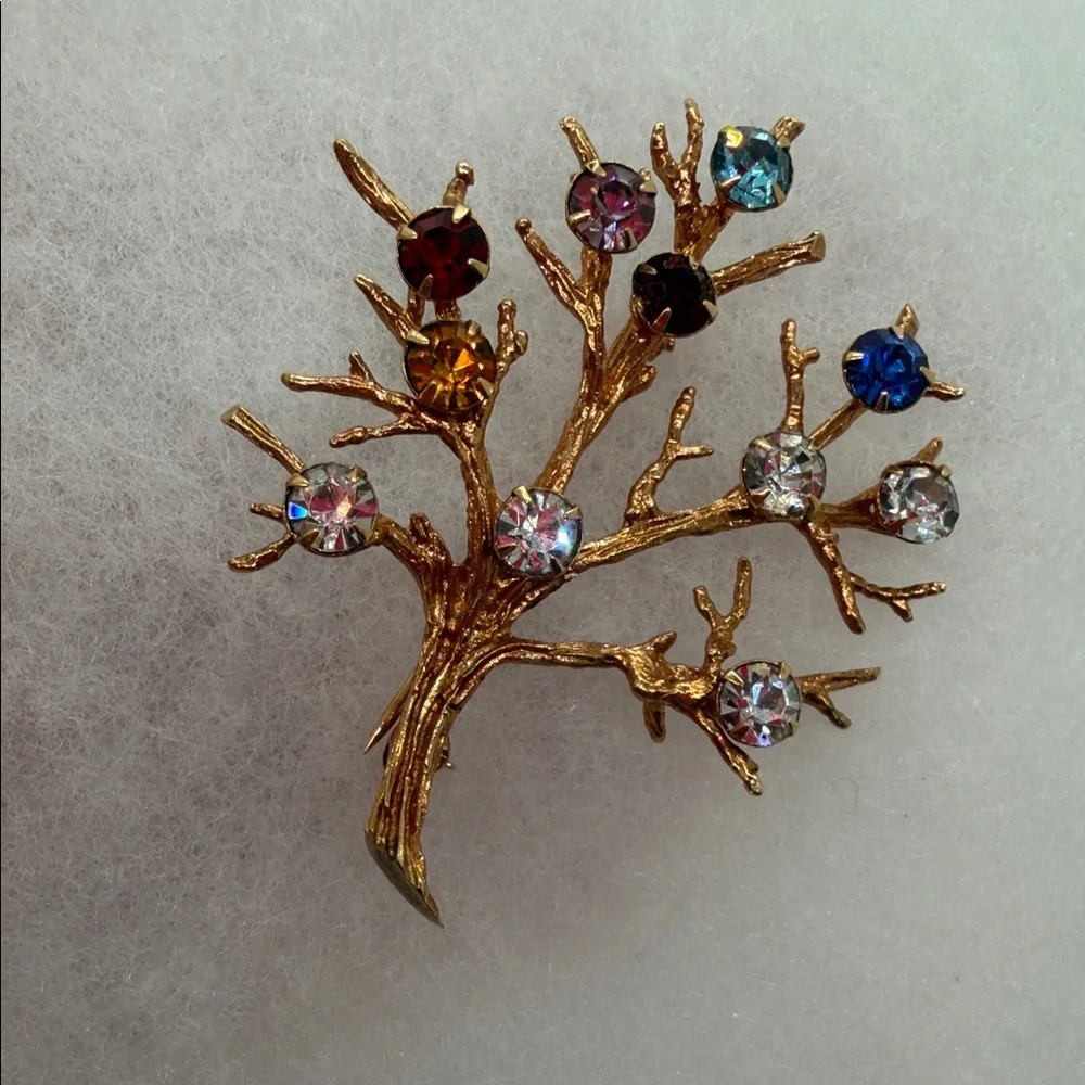 Elegant Gold Tree Brooch with Multicolor Crystals